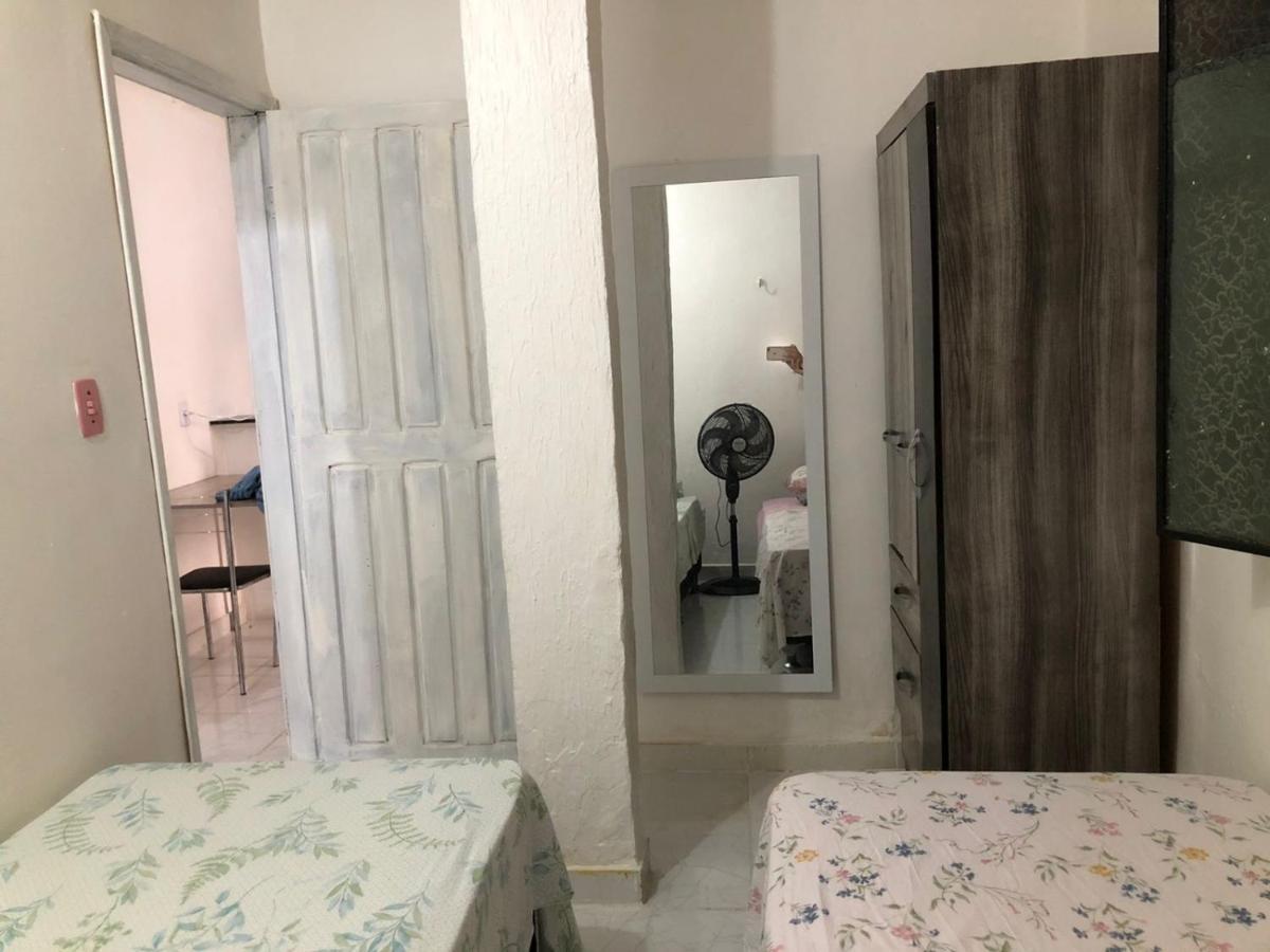 Casa De Hospedes Manaus - Dormitorios Com Cozinha Esterno foto